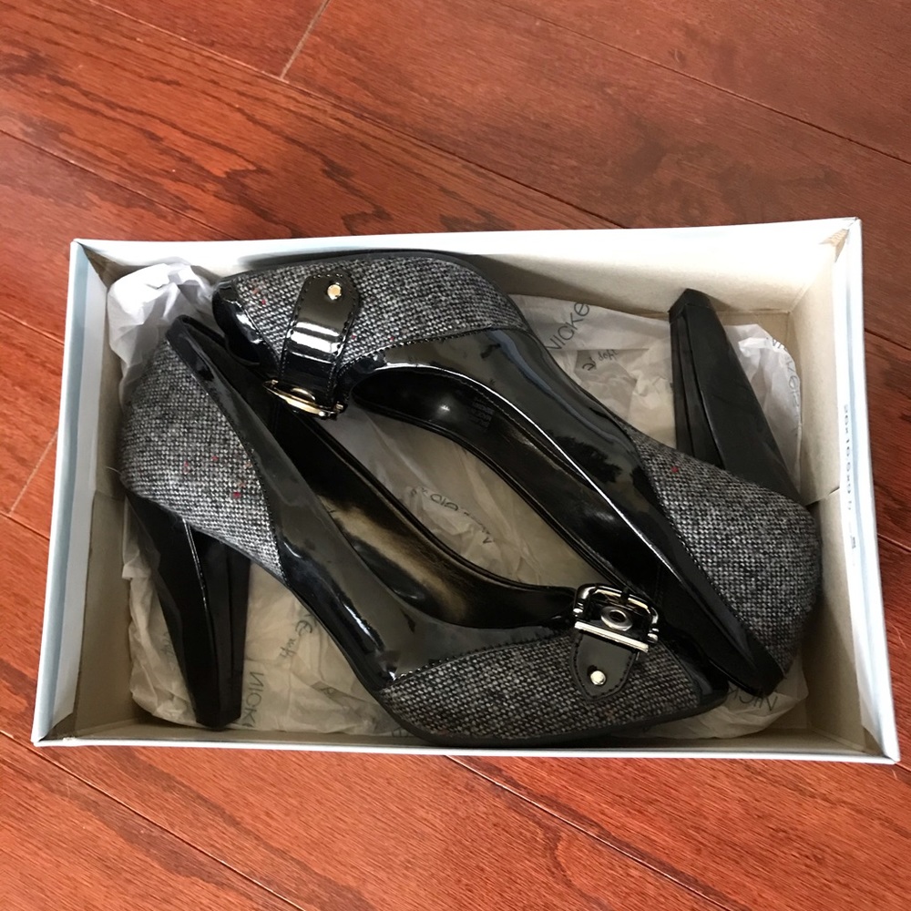 Size 7 tweed and patent leather heels